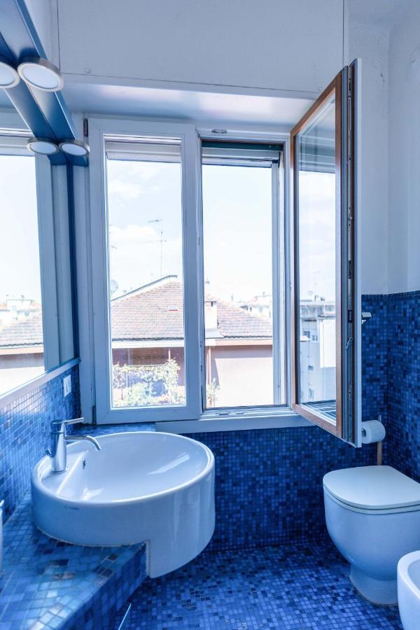 Milan Flat 5 Min From Duomo With Park For Small Cars Экстерьер фото