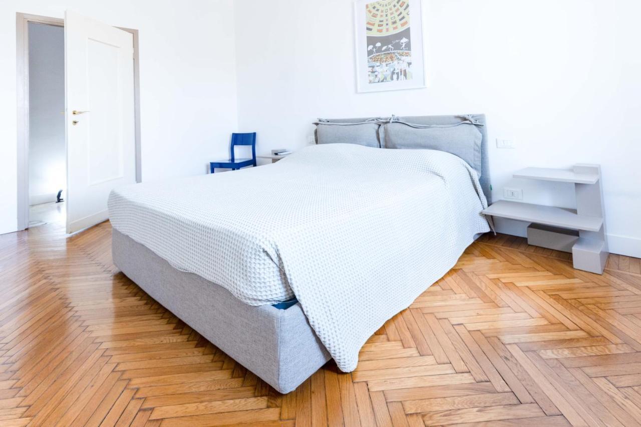Milan Flat 5 Min From Duomo With Park For Small Cars Экстерьер фото